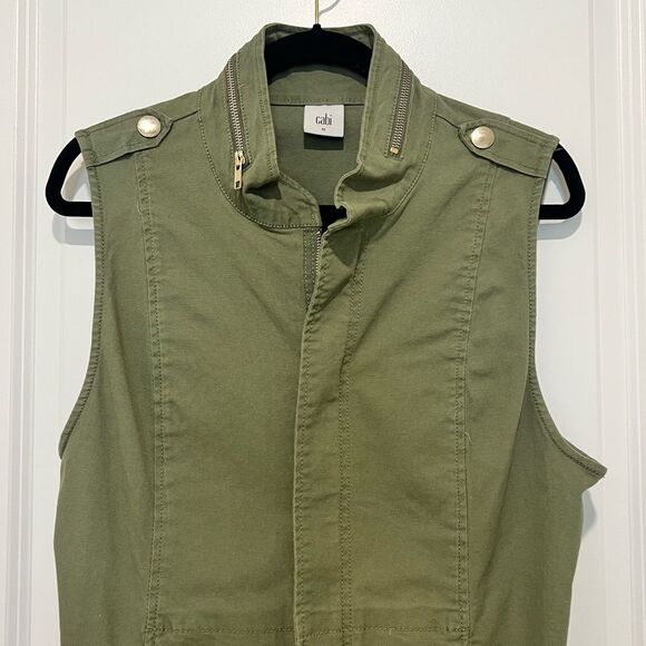 Cabi Explorer Utility Vest in Olive Green Style# 5101 Size Medium Full Zip - Picture 4 of 15